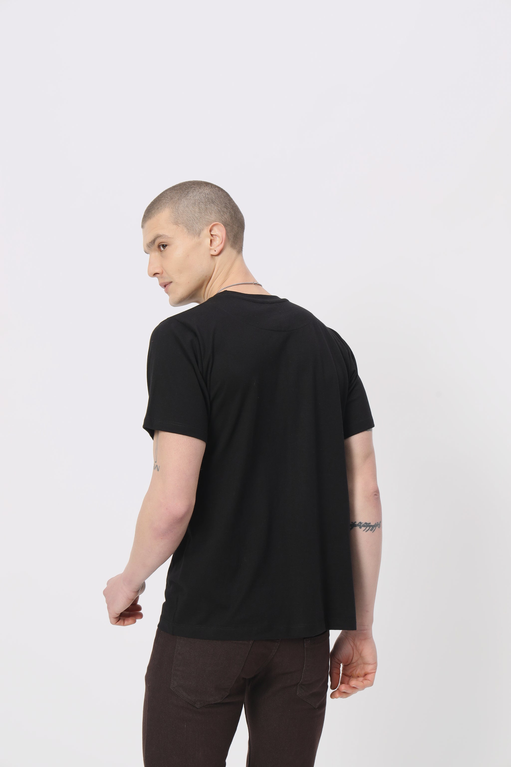 Ying Yang Printed Regular Fit Black T-shirt