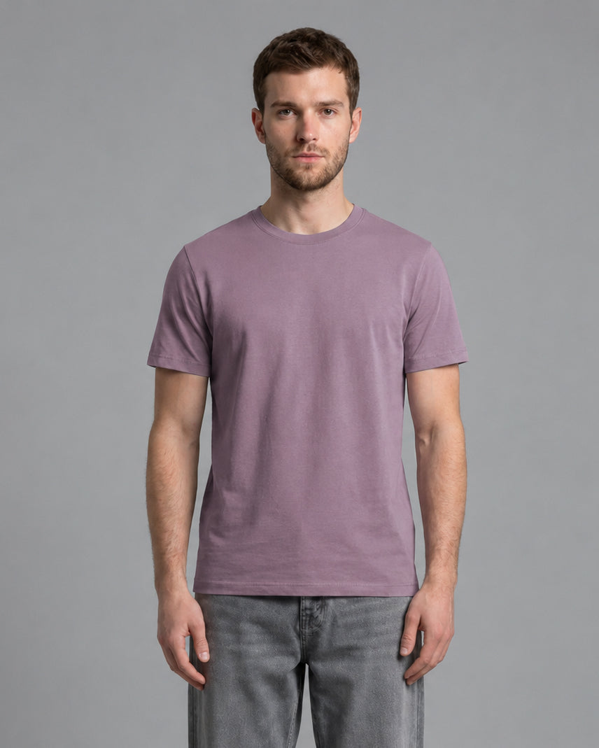 The Streetwear Basic Regular Fit T-Shirt in Solid Lavender