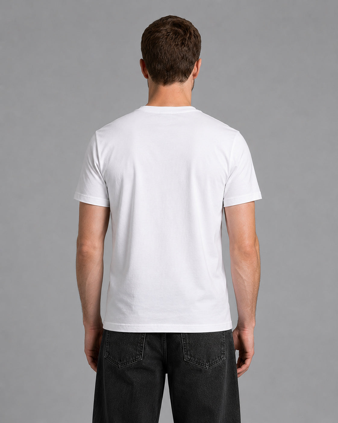 The "Smile" Streetwear Basic Regular Fit T-Shirt in Crisp White